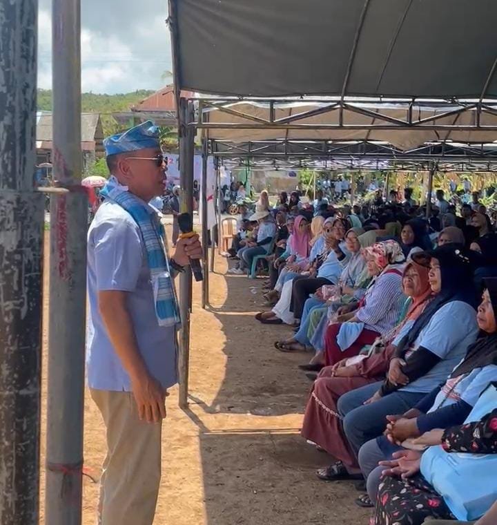 Kampanye Hari Kedua di Wakatobi, ASR Janjikan Pendidikan Gratis dan Bantuan Modal Usaha